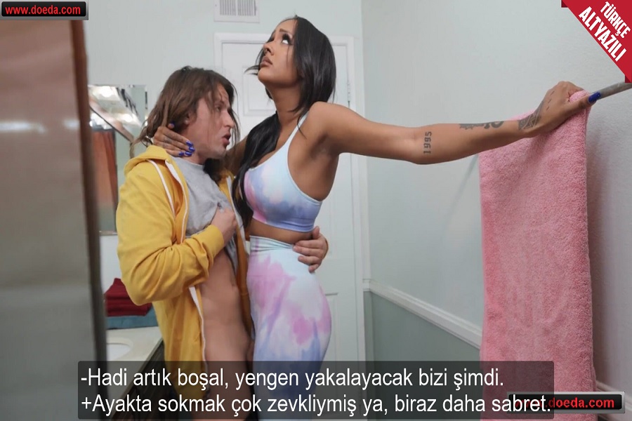 Okuduğu Kolejin En Seksi Kızı Yengesini Arkadaşı Çıktı